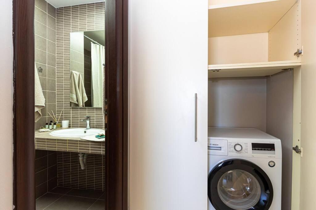Nh Urban Living In Nea Alikarnassos Apartment Heraklion  Ngoại thất bức ảnh